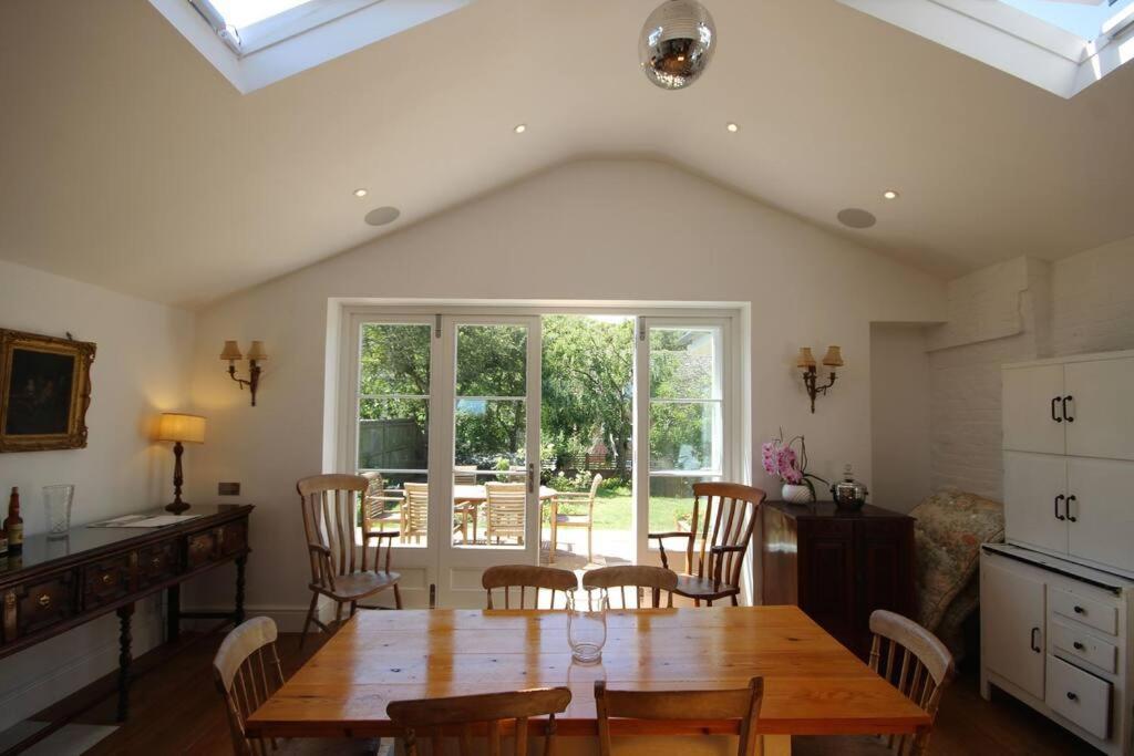 Downsview Villa Kingsdown  Bagian luar foto