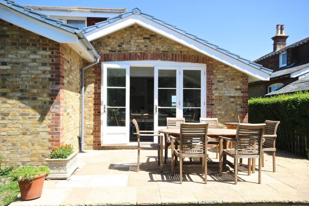 Downsview Villa Kingsdown  Bagian luar foto