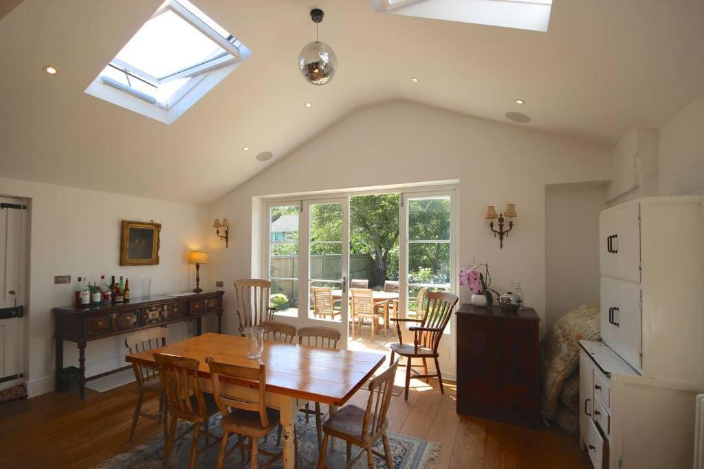 Downsview Villa Kingsdown  Bagian luar foto